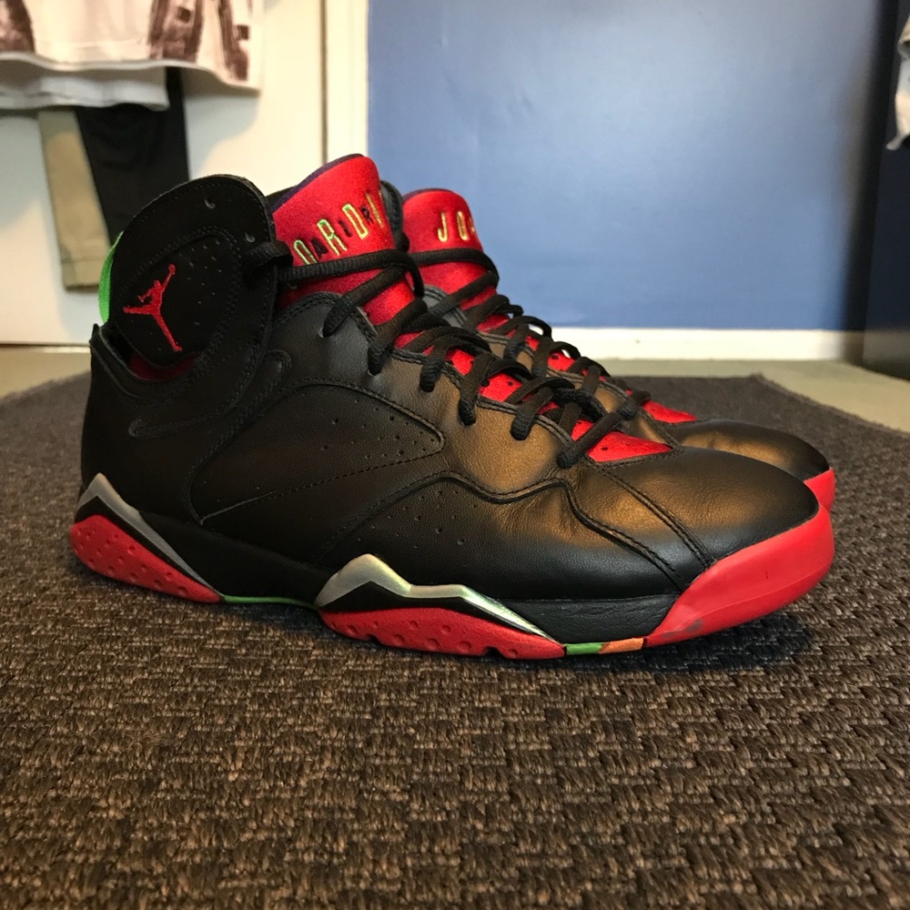 Air Jordan 7 Marvin the Martian
